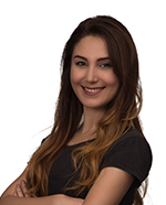 Oyunculuk ve Tiyatro Eğitmeni Deniz Değirmenci